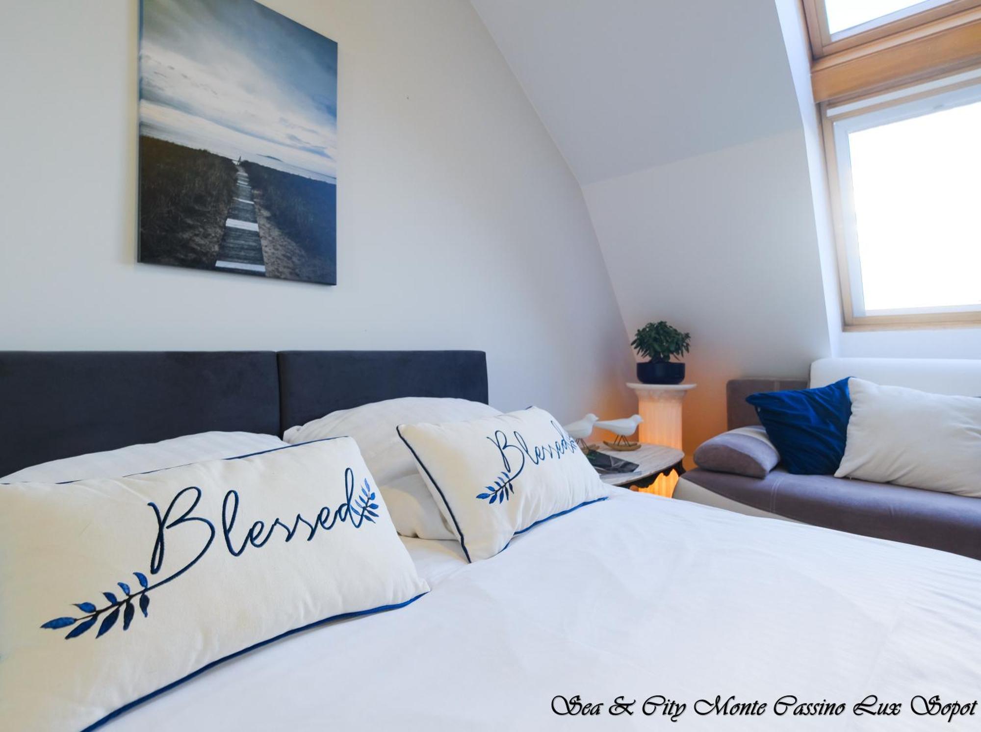 Sea & City 50 M Monte Casinno 100 M Beach Apartments Lux Сопот Екстер'єр фото